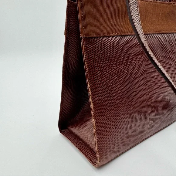 Salvatore Ferragamo Vara Ribbon Plate 2-WAY Bag 9.5 inch Brown Embossed Leather - Picture 8 of 15